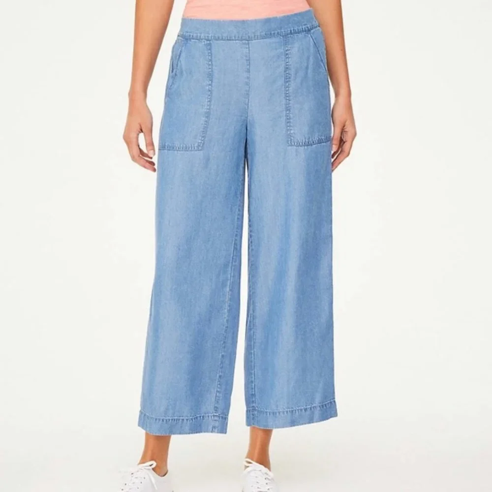 LOFT CHAMBRAY WIDE LEG CROP PANTS Size Small - Picture 1 of 12